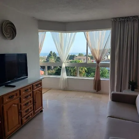 Lovely In Views Of The Sea, Pool, Terrace, Sofa Bed And Fully Equipped Kitchen