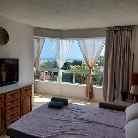 Lovely In Views Of The Sea, Pool, Terrace, Sofa Bed And Fully Equipped Kitchen