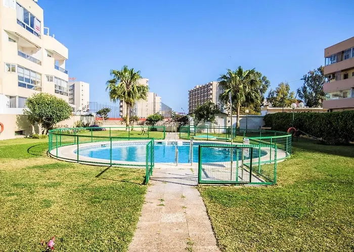 Lovely In Views Of The Sea, Pool, Terrace, Sofa Bed And Fully Equipped Kitchen Appartement Torremolinos